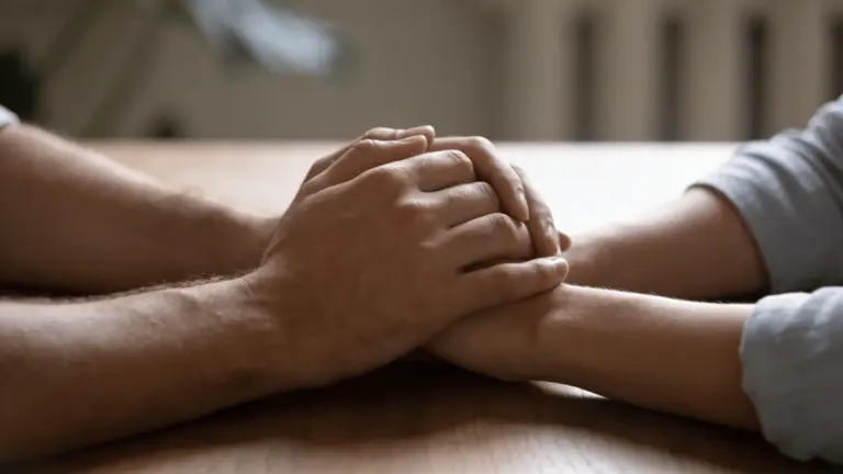 how-to-become-emotionally-available